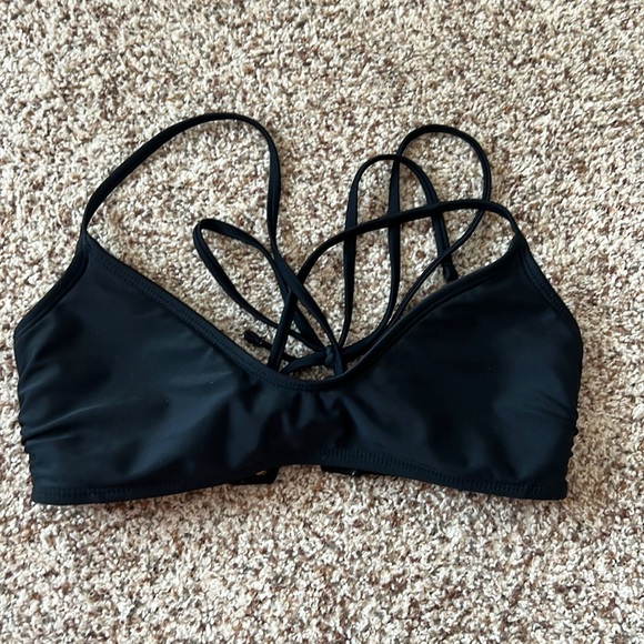 Solid black bikini top. - Picture 1 of 4